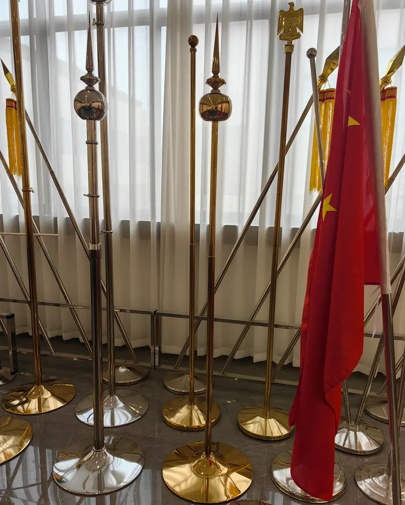 indoor-flagpole