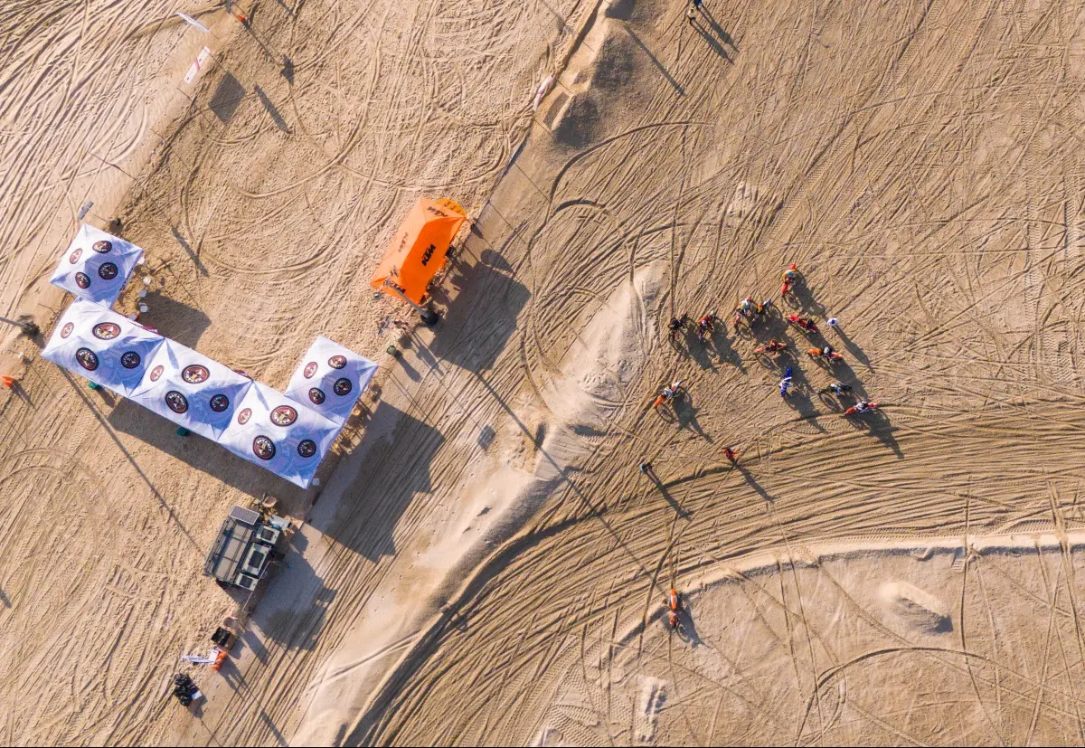 Custom Racing Tents 2.jpg