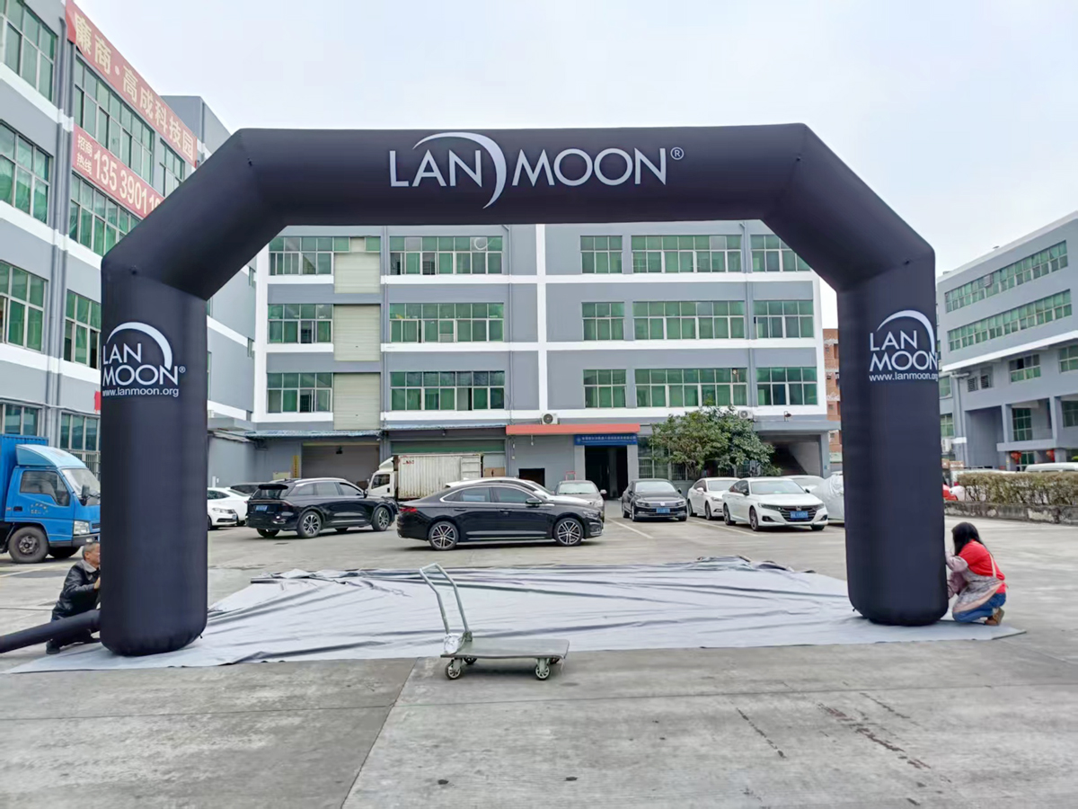 Custom Inflatables & Banners.jpg